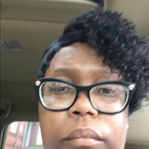 Meet your Posher, Martha